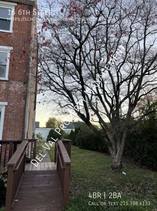 Building Photo - 16 6th St