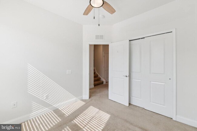 Building Photo - 17258 Herring Gull Ln