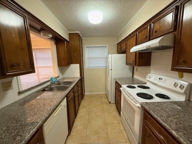 Building Photo - 1504 Hawk Tree Dr