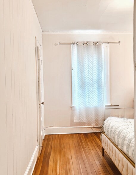 Building Photo - 314 Seaview Ave