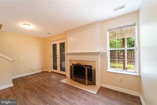 Building Photo - 13037 Carolyn Forest Dr