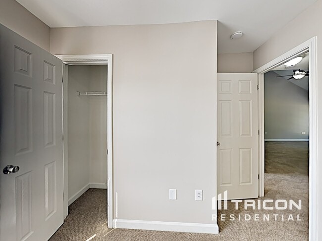 Building Photo - 416 Leecrest Dr