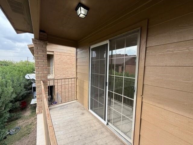 Building Photo - 412 Shiloh Dr