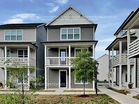 Building Photo - 647 Vernon Ave