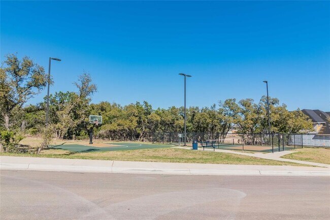 Building Photo - 5900 Whisper Crk Dr
