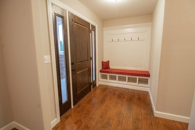 Building Photo - 7413 Rosedown Dr