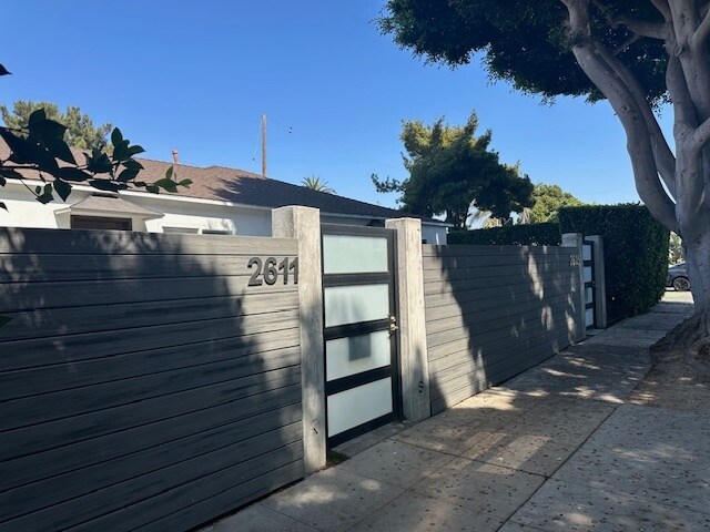 Sidewalk - 2611 22nd St