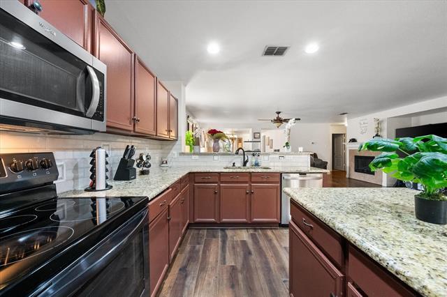 Building Photo - 1315 Foster St