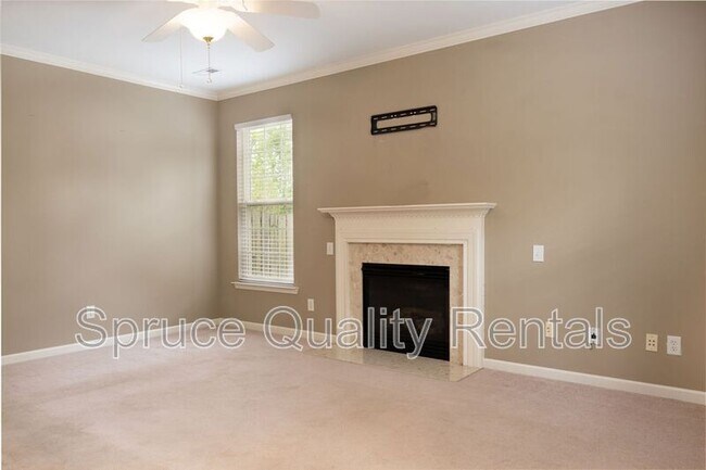 Building Photo - 6201 Elderbush Dr