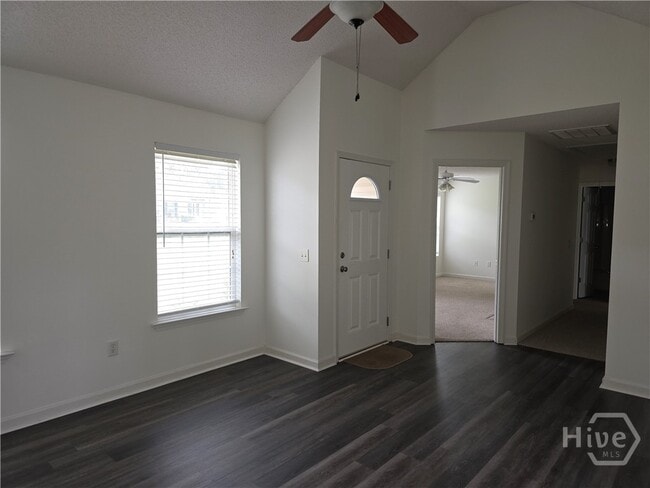 Building Photo - 212 Bailee Ave