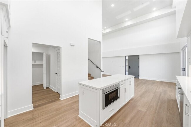 Building Photo - 24722 Del Prado Ave