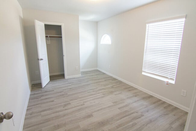 Building Photo - 18534 Parma Creek Trail