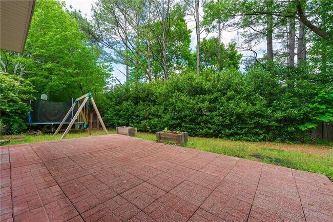 Building Photo - 580 Olde Lauren Ct