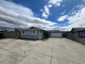 Building Photo - 8096 Juniper Ave