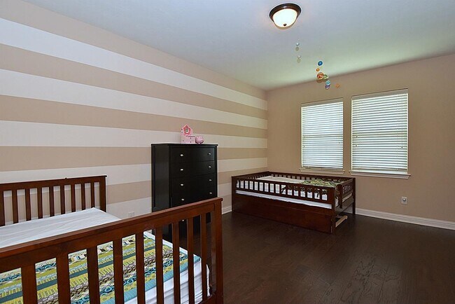 Building Photo - 18908 N Bee Cave Springs Cir