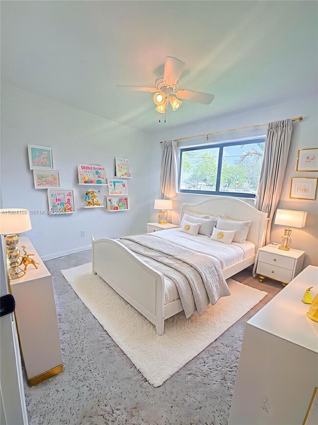 Building Photo - 9300 SW 52nd Terrace