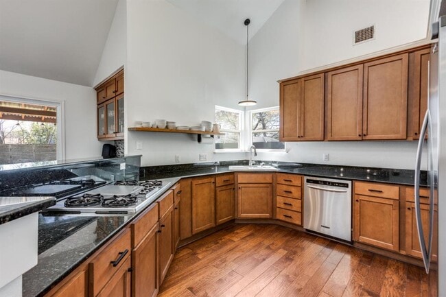 Building Photo - 1113 Taulbee Ln