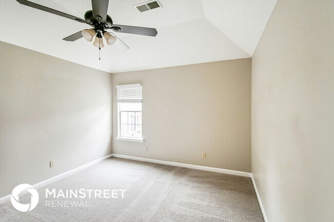 Building Photo - 4493 Shadow Ridge Dr