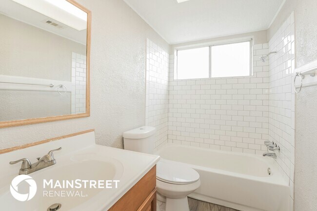 Building Photo - 9902 Towne Brook Ln