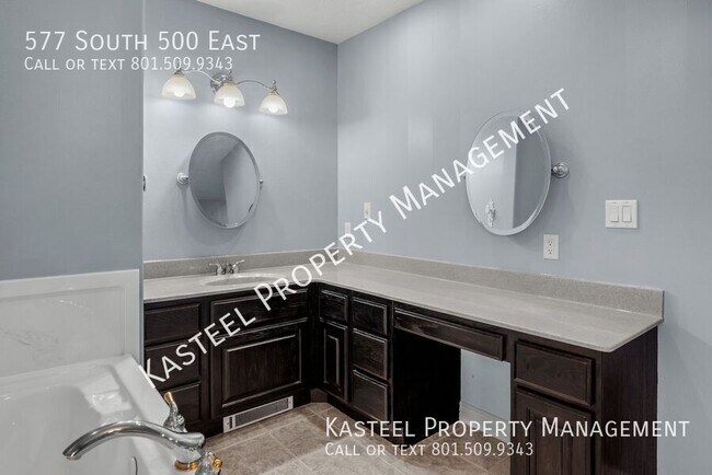 Building Photo - 577 S 500 E St