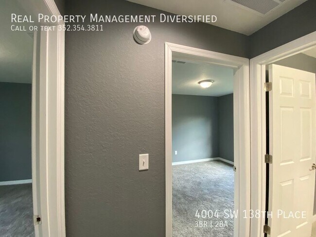 Building Photo - 4004 SW 138th Pl