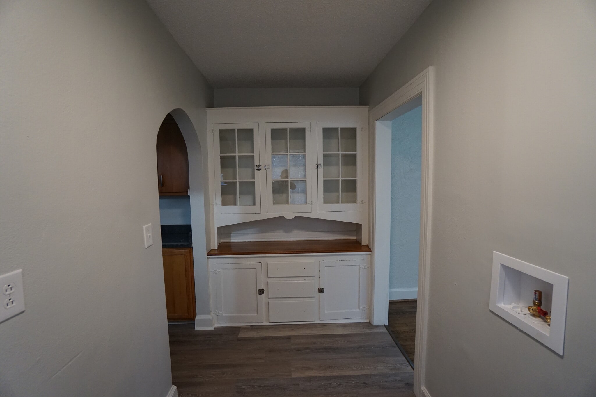 Building Photo - 7223 1st Ave S