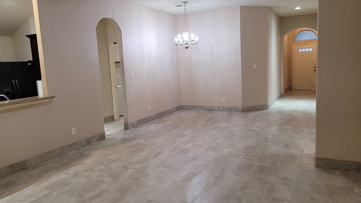 Building Photo - 12930 Echo Landing Dr