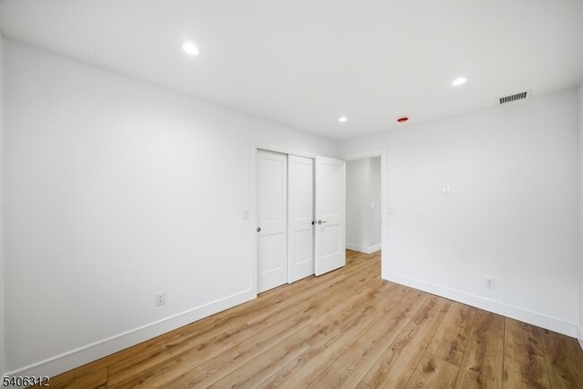 Building Photo - 12 McCaffrey Ln