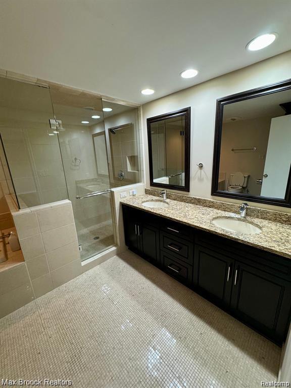 Building Photo - 7146 Pebble Park Dr