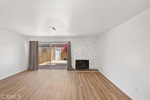 Building Photo - 162 Tamarisk St