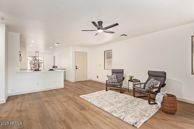 Building Photo - 43949 Sagebrush Trail