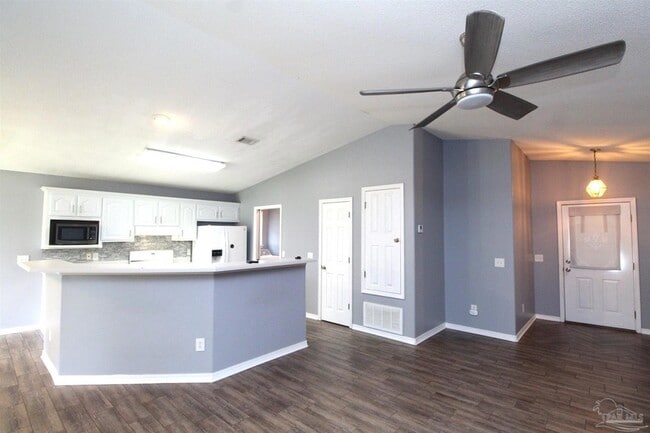 Building Photo - 1118 Calinda Dr