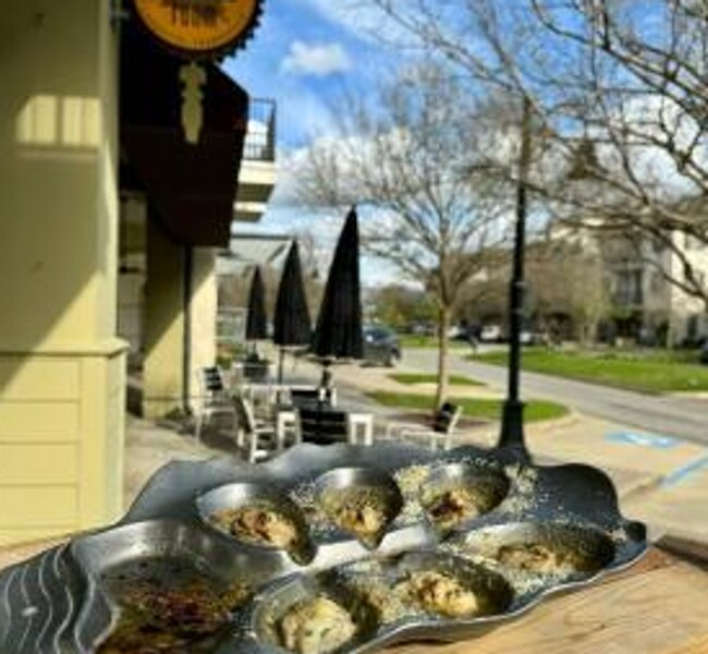 Building Photo - 115 Gaunt Ln