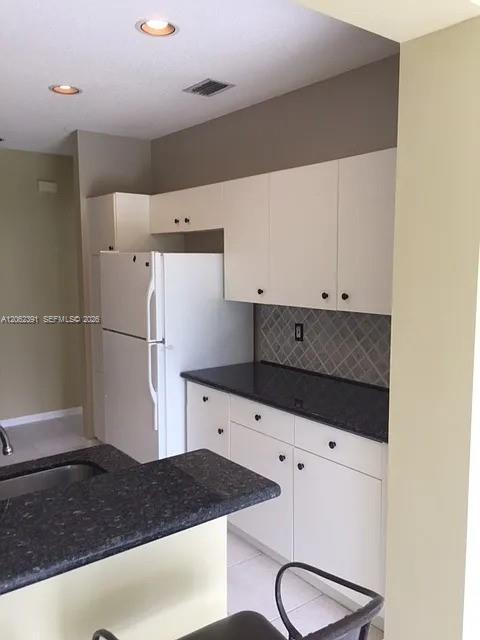 Building Photo - 1092 SW 158th Ave
