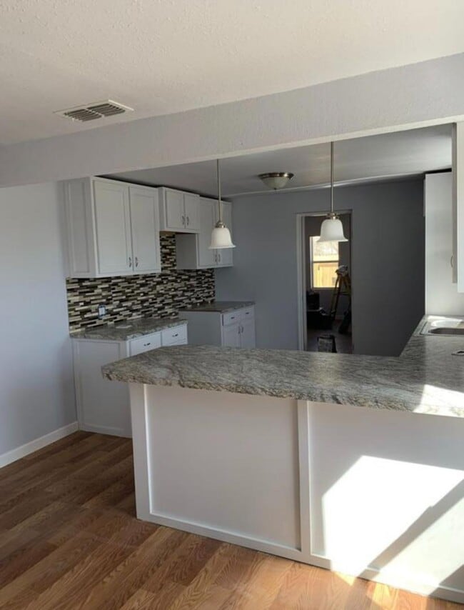 Building Photo - 1507 E 16th St