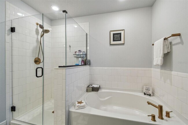 Building Photo - 8148 Artisan Cir
