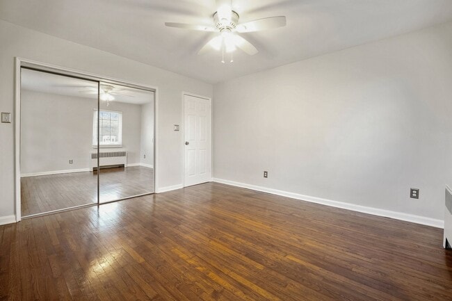 Building Photo - 69B Troy Dr