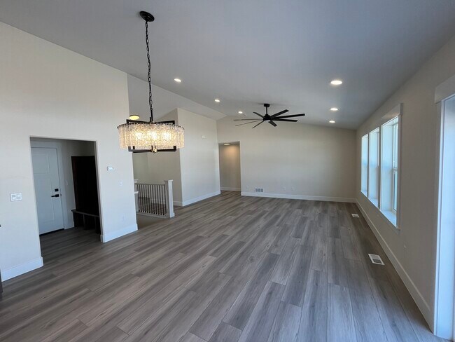 Building Photo - 184 Galena Smt Dr