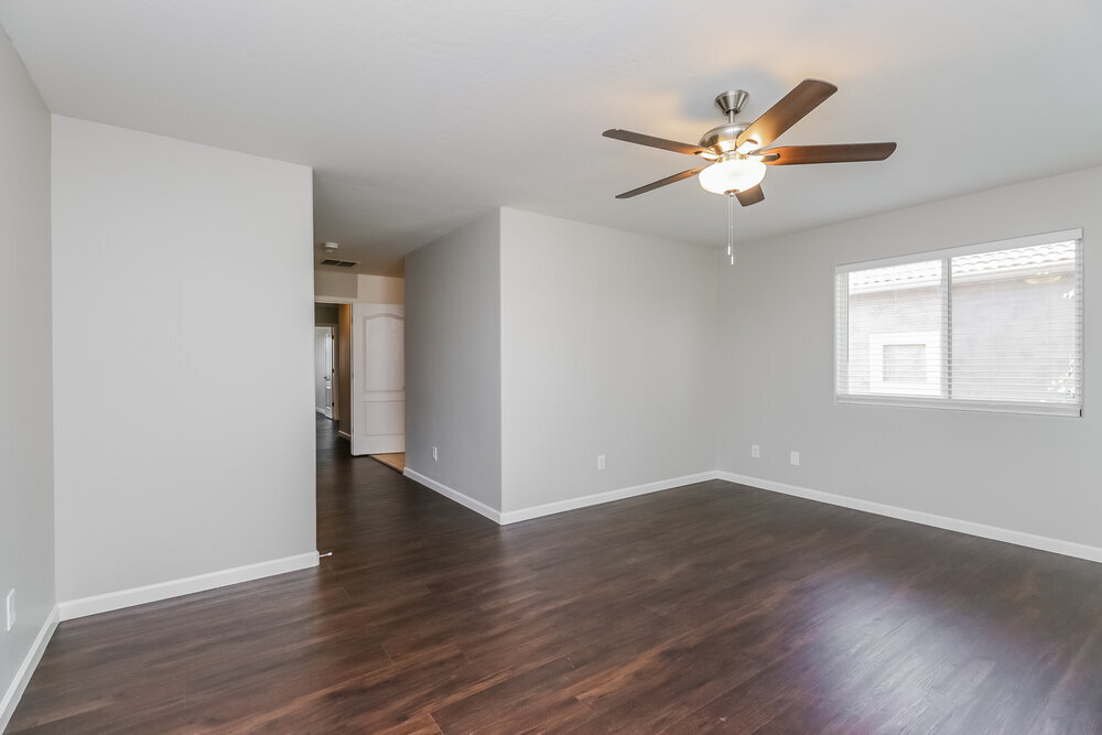 Building Photo - 10215 E Isleta Ave