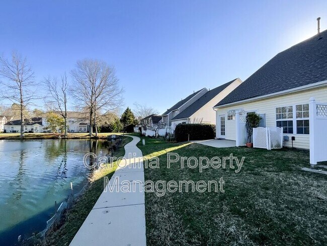 Building Photo - 217 Arlington Downs Blvd
