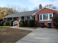 Building Photo - 8 Terrace Dr