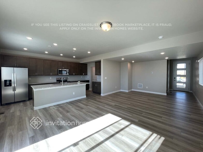 Building Photo - 13603 Arriba Dr