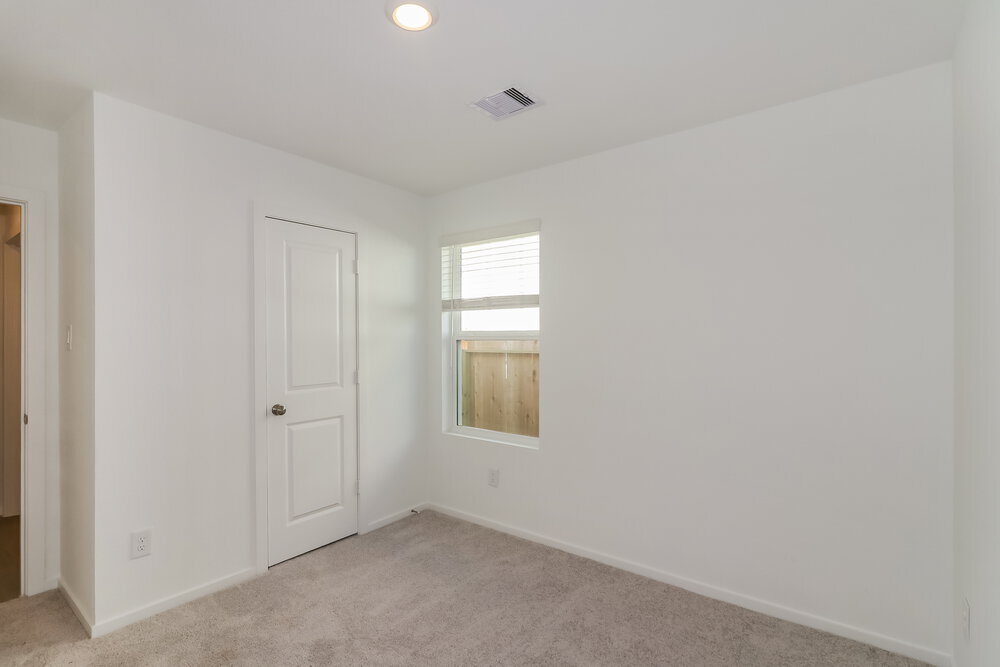 Building Photo - 460 San Miguel Crk Dr