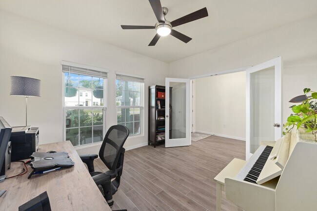 Building Photo - New Home In Arbor Greens