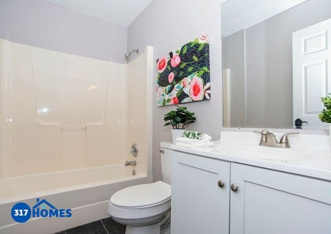 Building Photo - 2059 Northdale Lake Dr