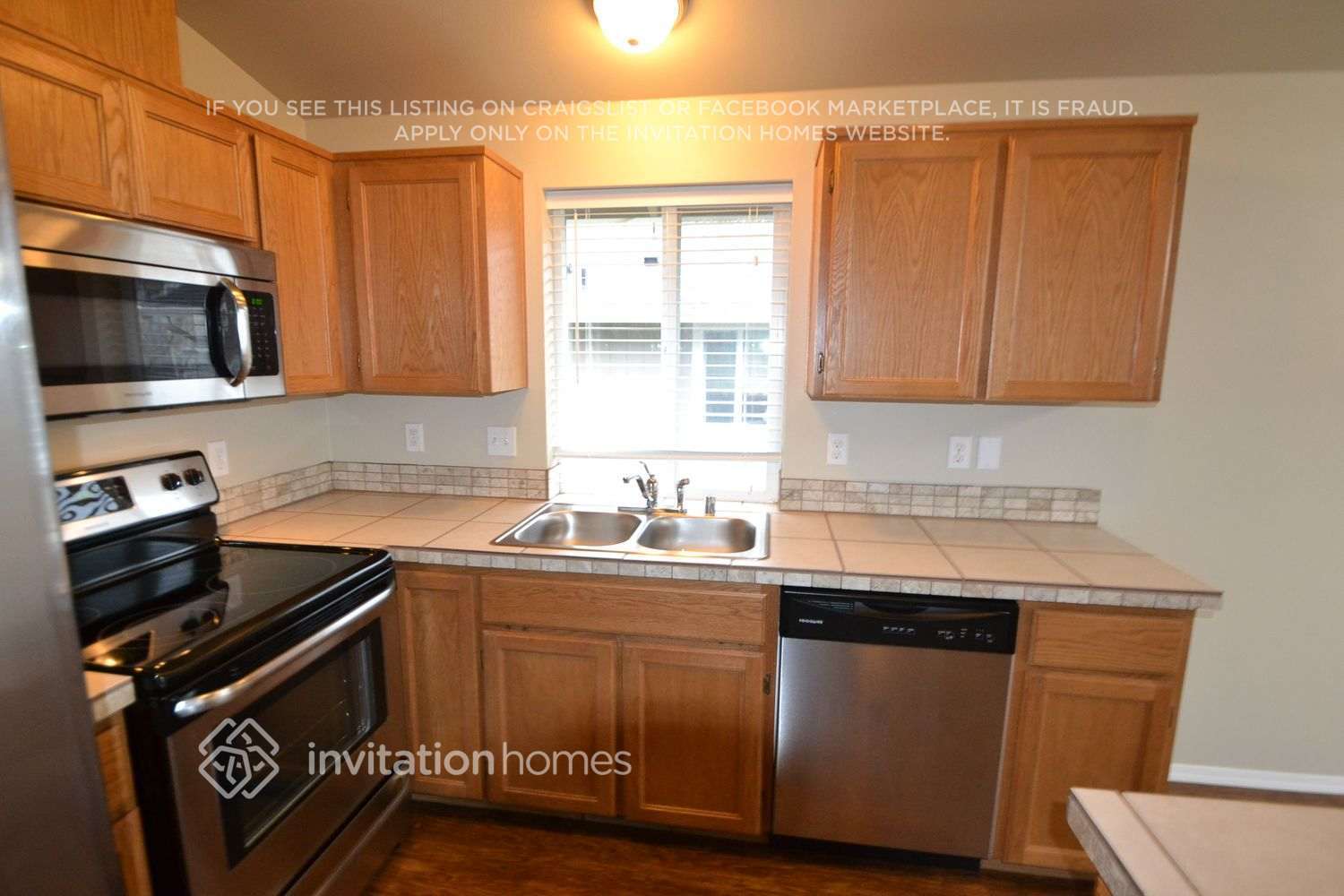 Building Photo - 4835 204th St Ct E