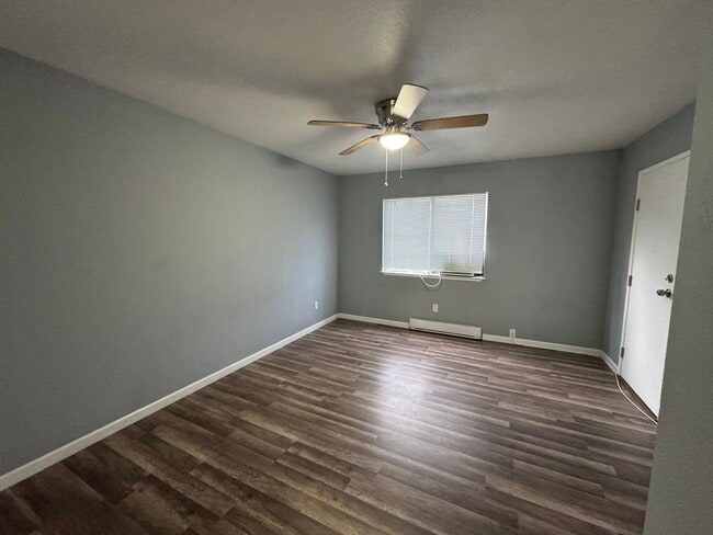 Building Photo - Clean & Comfortable 2 Bed / 2 Bath Condo – Central Reno – $1,450/mo