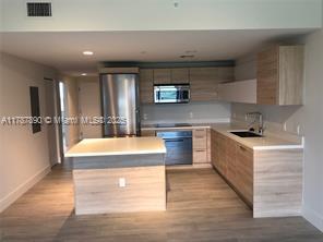 Building Photo - 16385 Biscayne Blvd