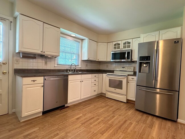 Building Photo - COMING SOON! Beautiful House in Tates Creek! 3 BR, 2.5 Baths, Finished Basement & Garage