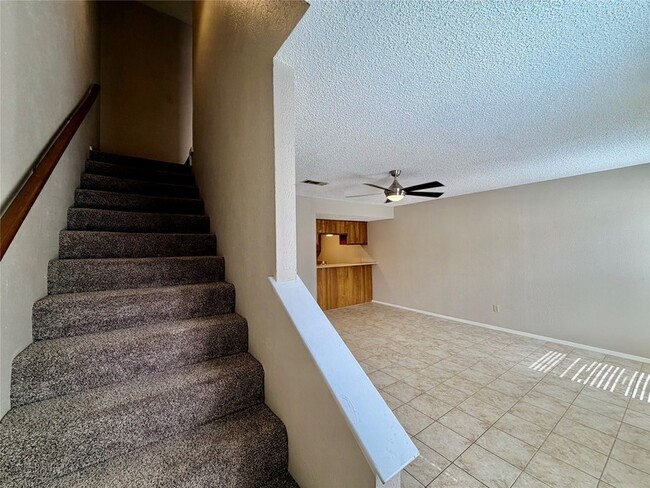 Building Photo - 1247 Dallas Dr
